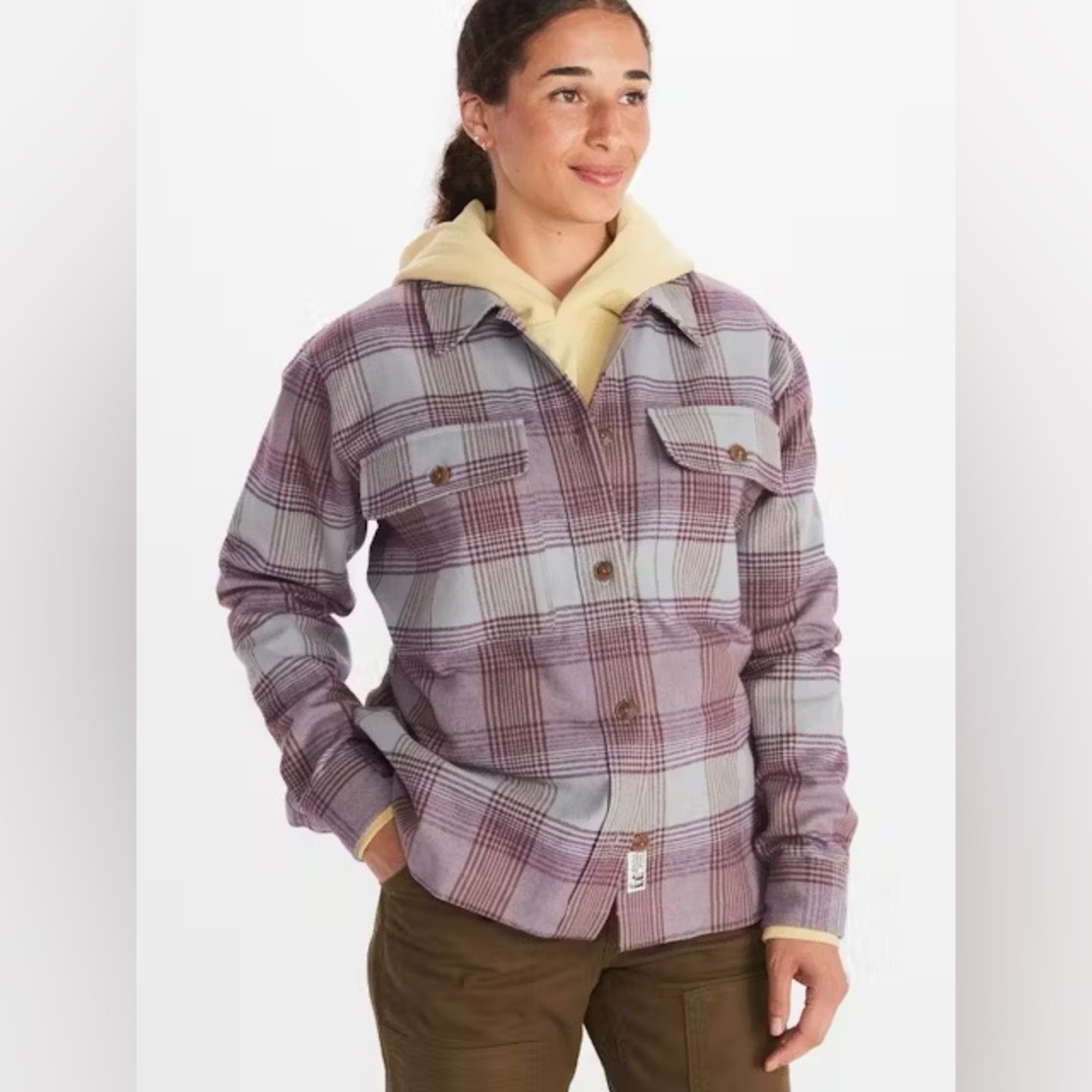 Marmot Women’s Incline Heavyweight Flannel in the color Hazy Purple.  NWT Size S